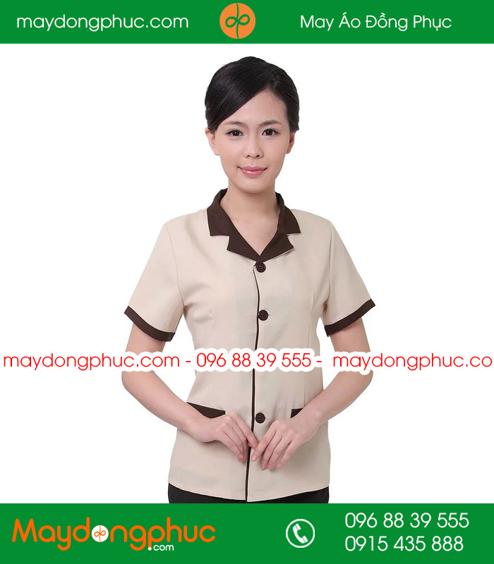Quần áo đồng phục vệ sinh màu hồng nhạt cổ nâu
