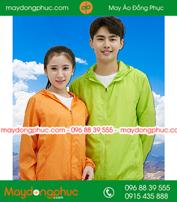 Mẫu áo khoác gió đồng phục màu Xanh lõn chuối - Cam