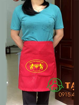 May tạp dề cửa hàng Bảo Tín Mạnh Hải