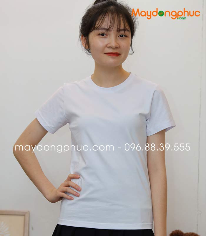 Áo phông cổ tròn màu trắng