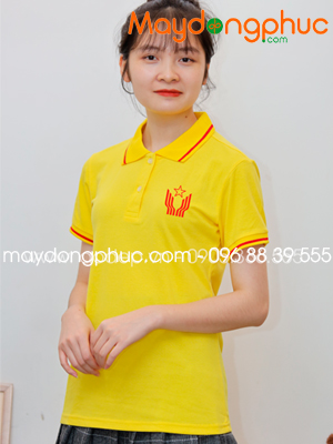 May áo phông màu vàng sao vàng