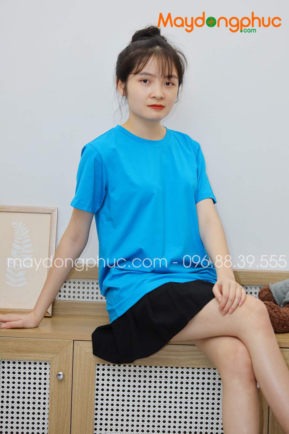 Áo phông tay lỡ màu xanh YA | Ao phong