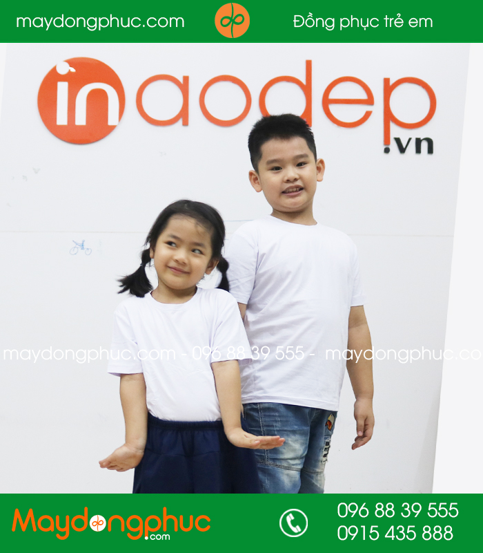 Áo phông trẻ em cổ tròn màu xanh trắng | Ao phong tre em