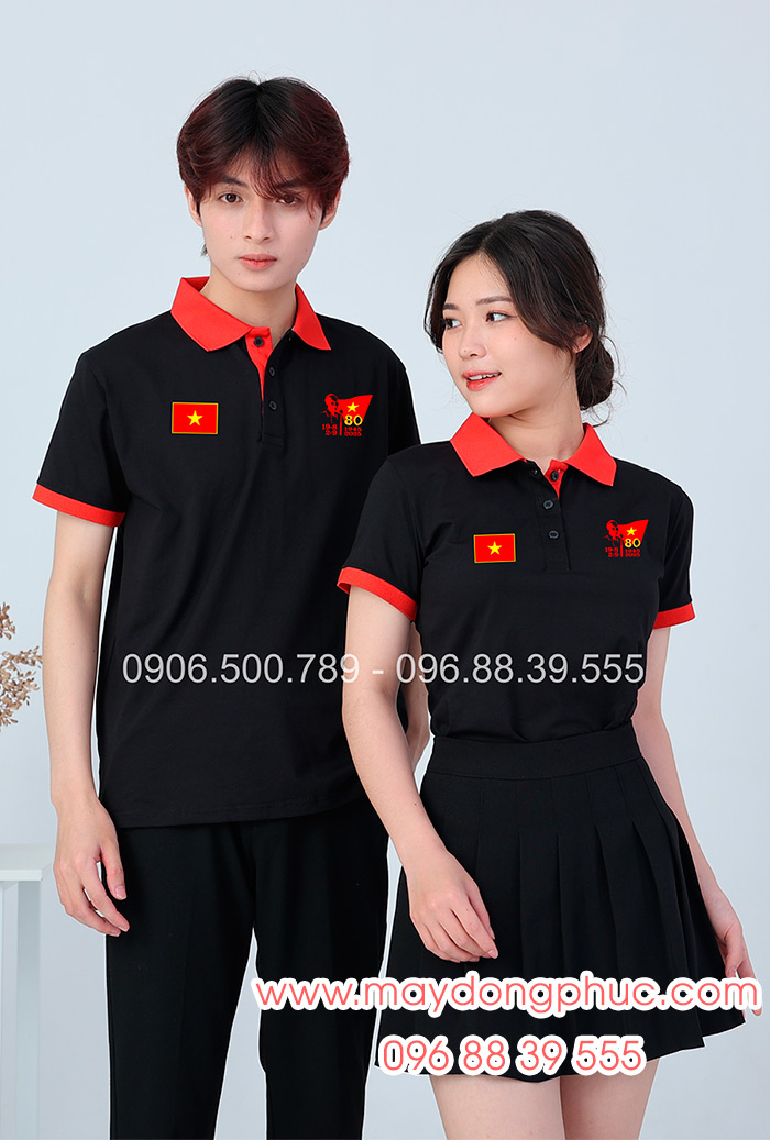 May áo màu đen phối đỏ In lá cờ đỏ sao vàng kỉ niệm 80 năm Cách mạng tháng 8 - Quốc Khánh 2-9 | May ao phong dong phuc