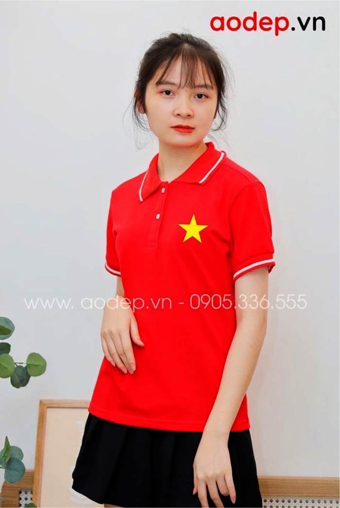 May áo polo màu đỏ viền trắng hình sao vàng | May ao phong dong phuc