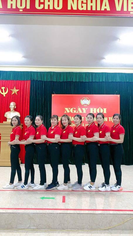 May áo phông cờ đỏ | May ao phong dong phuc