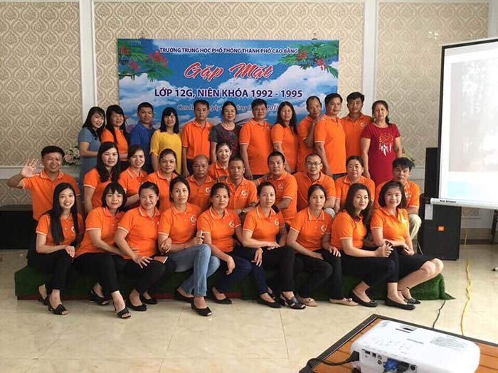 May áo Lớp 12G Trường THPT Thành phố Cao Bằng khóa 1992-1995 | May ao phong dong phuc