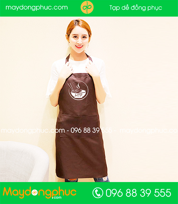 May tạp dề màu nâu Quán bún riêu bề bề HTP | May tap de dong phuc