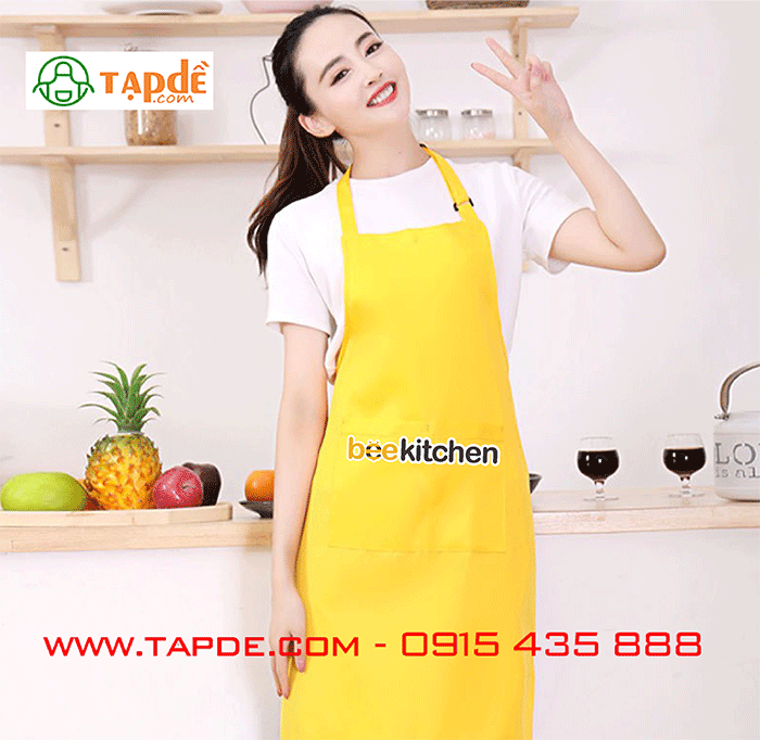 May tạp dề màu vàng Quán Beekitchen | May tap de dong phuc