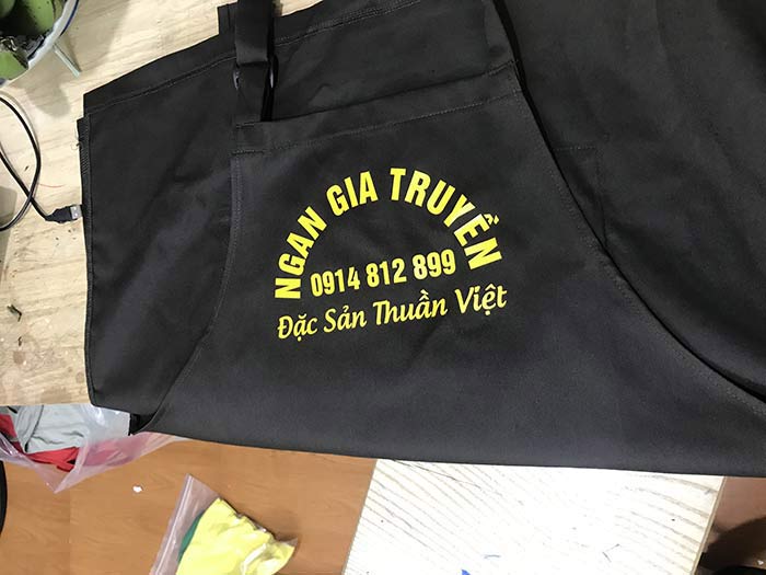 May tạp dề Quán Ngan gia truyền | May tap de dong phuc